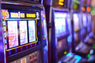 Fa Cai Shen Deluxe slot game interface on betcup